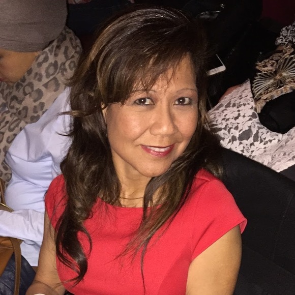 Meet your Posher, Marie ❤️ - Picture 1 of 2